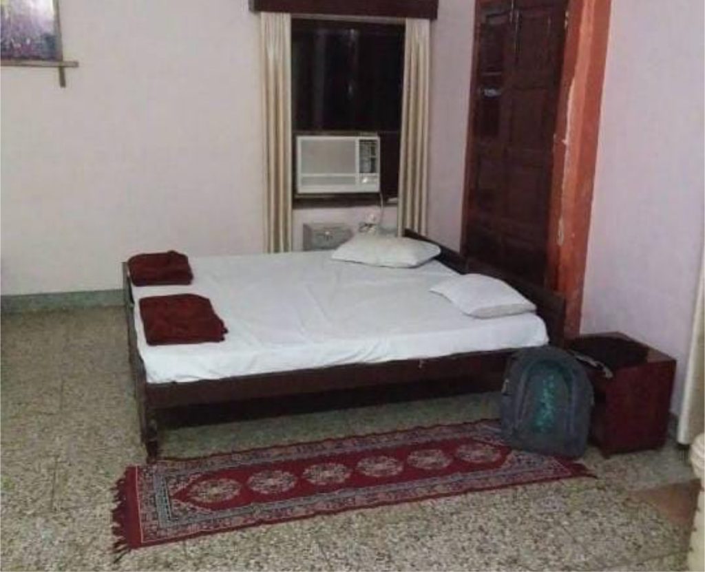 WhatsApp Image 2025-10-20 at 23.04.55_ba6d2e23