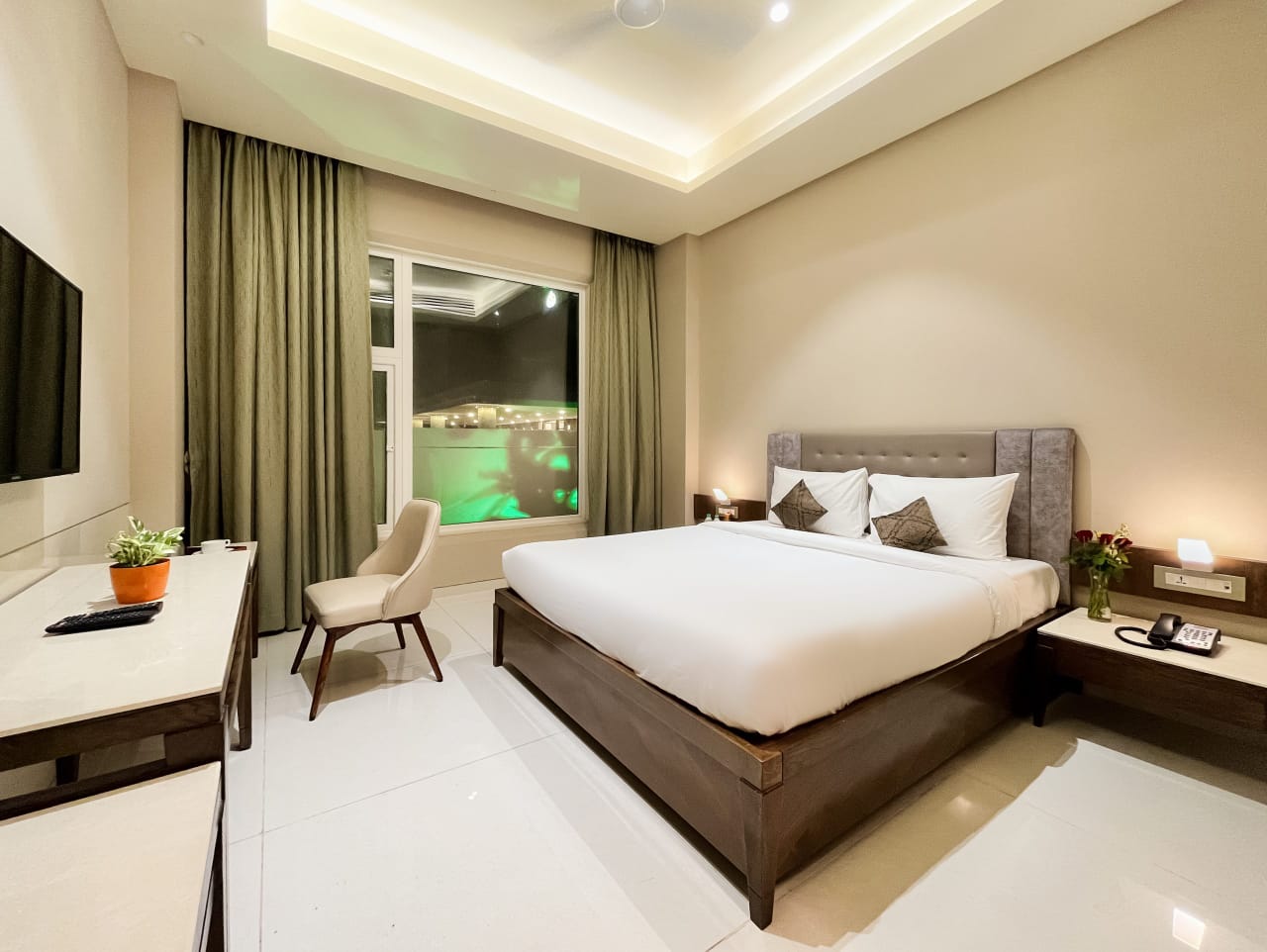 WhatsApp Image 2025-10-20 at 23.04.57_7917979c